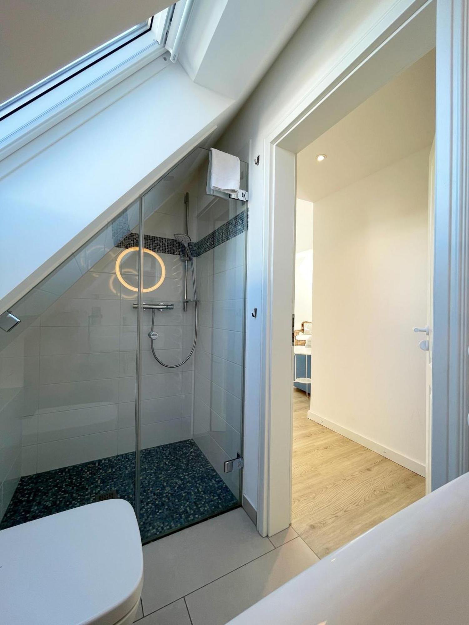 베스터란트 Haus Duenenrose App 2 Mit Balkon 아파트 외부 사진