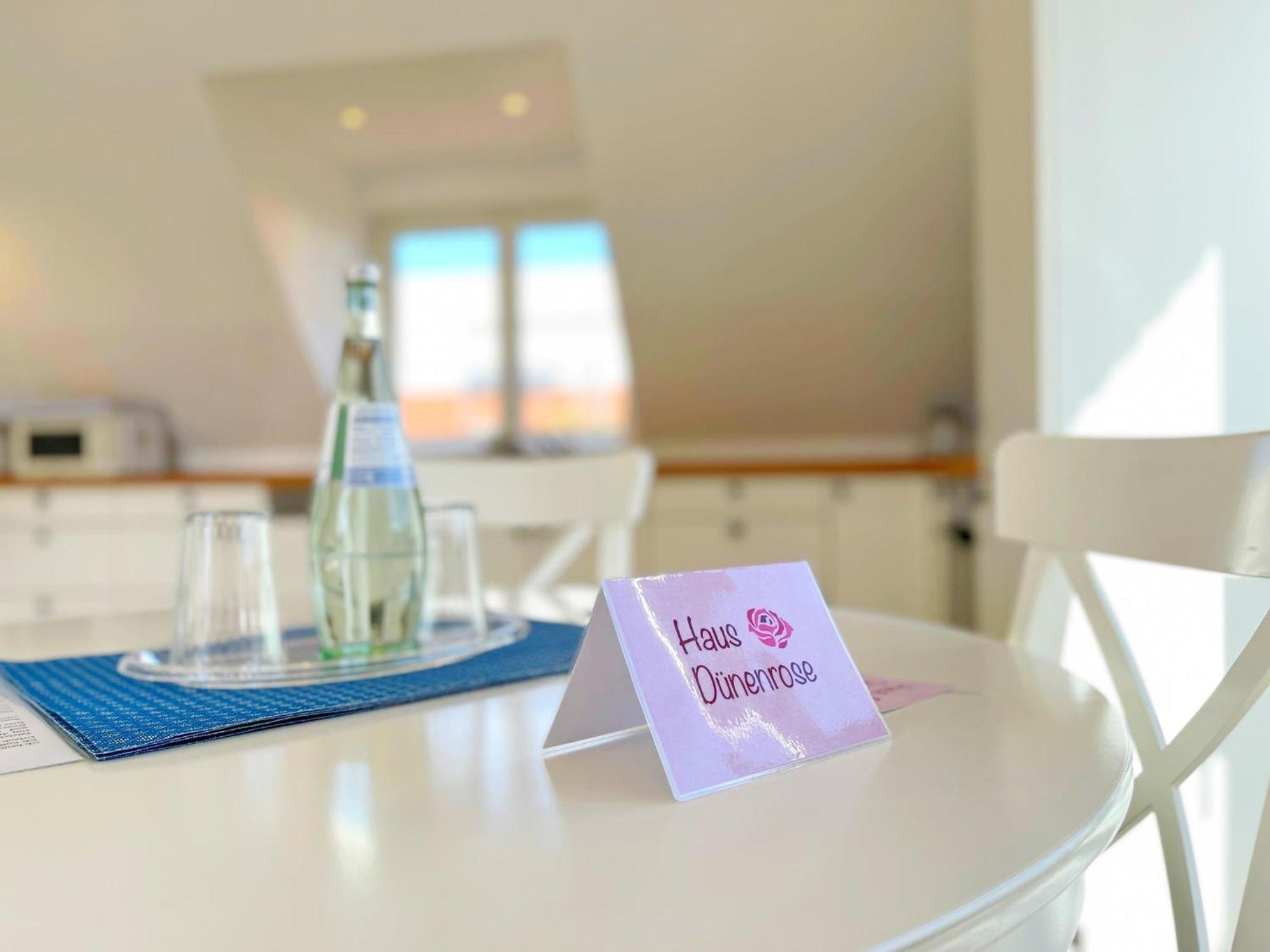 베스터란트 Haus Duenenrose App 2 Mit Balkon 아파트 외부 사진